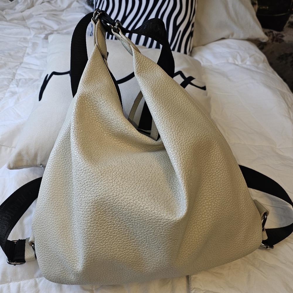 Reaction Kenneth Cole Convertible Bag